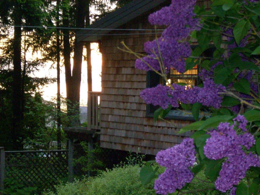 At Nautica Tigh Private Keypad Entrances Bed & Breakfast Qualicum Beach Luaran gambar